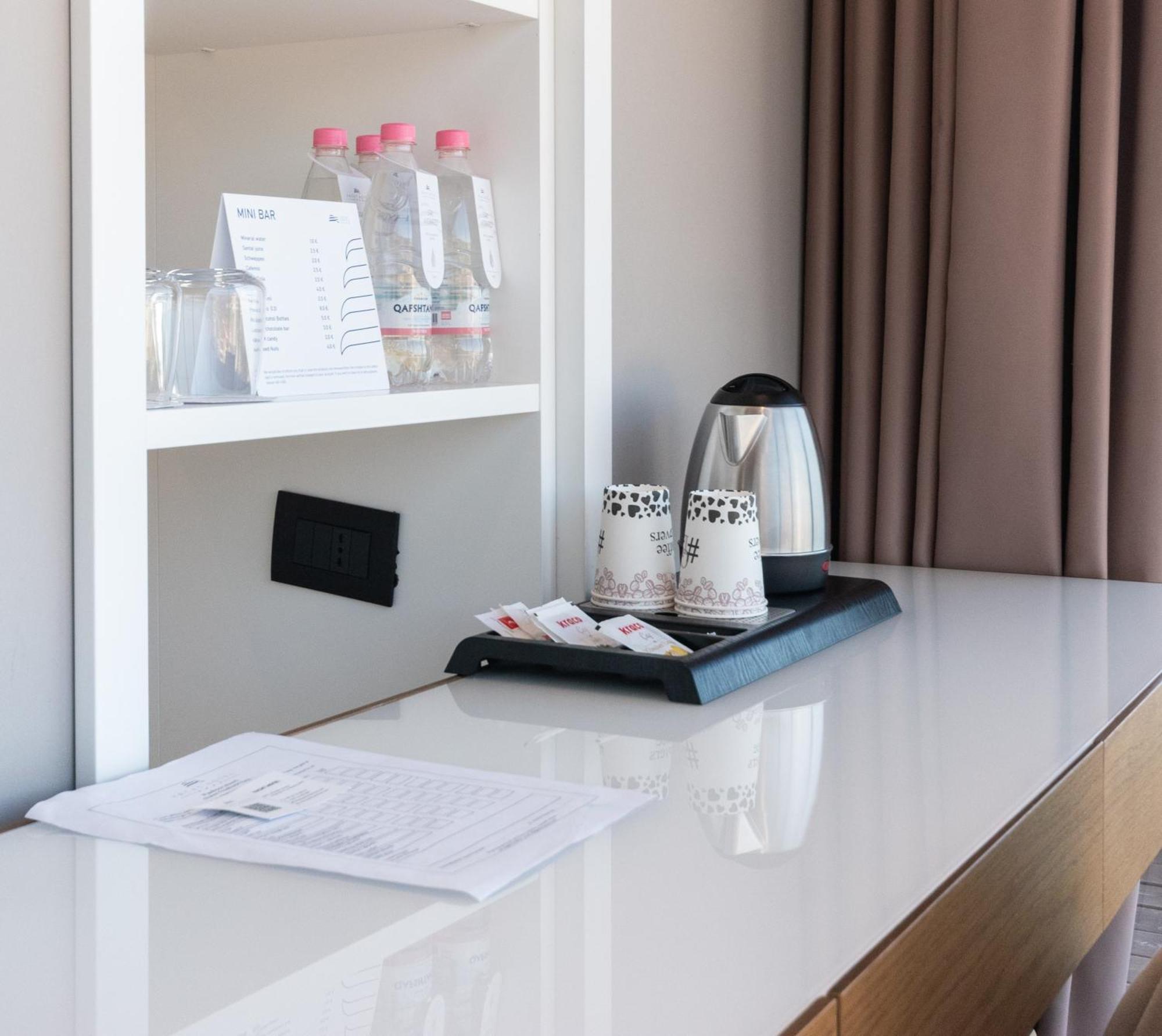 Hotel Yacht Vlorë